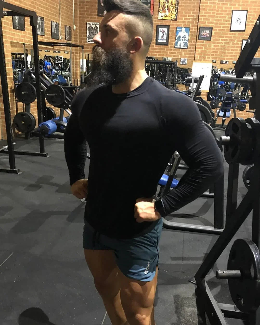 Shorts  men's breathable trend muscle fitness training three point pants running casual sports shorts
